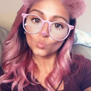 Meet your Posher, Brittani